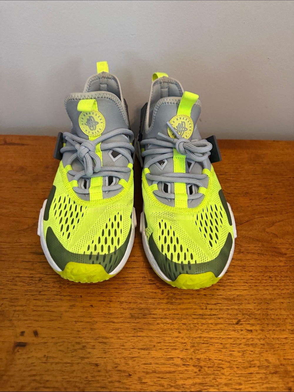 Nike Huarache Drift- Neon green and grey